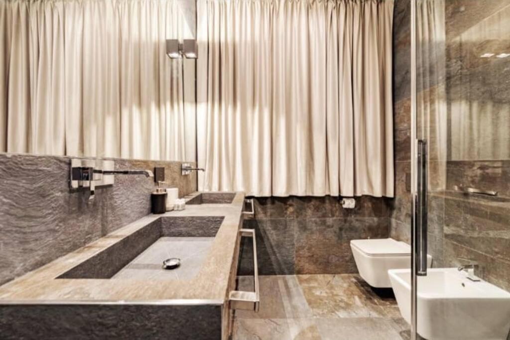 N18 Luxury Boutique With A Private Pool & Spa * Milán