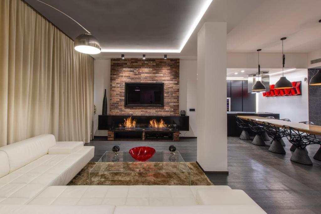 N18 Luxury Boutique With A Private Pool & Spa Milán