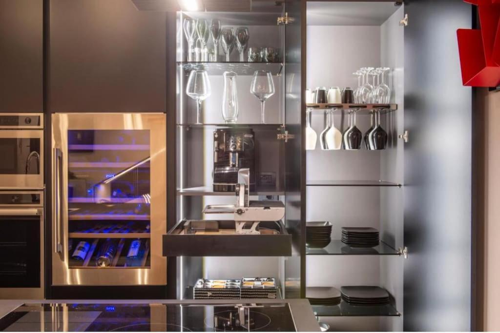 Apartamento N18 Luxury Boutique With A Private Pool & Spa Milán